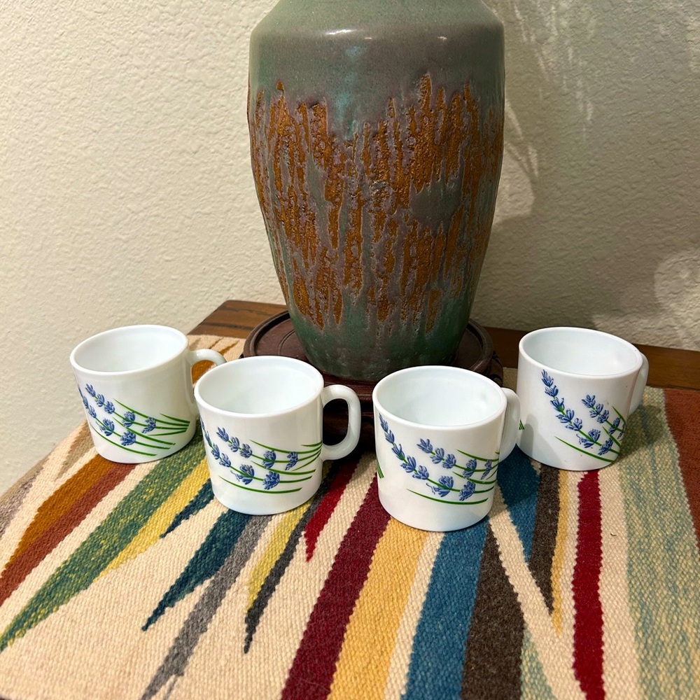 LaOpala Opalware chai or coffee set.